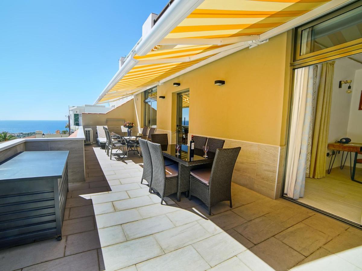 Deluxe 70qm. Toller Blick, Super Ausstattung Apartament